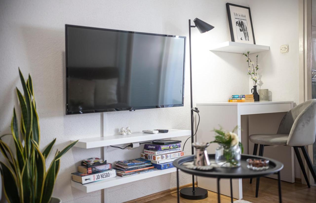 Apartmani Leo-Marin Μακάρσκα Εξωτερικό φωτογραφία